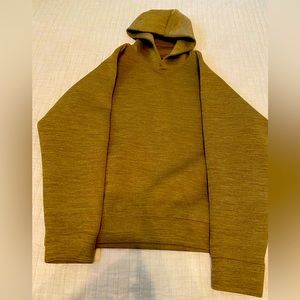 Men’s Uniqlo hoodie size M